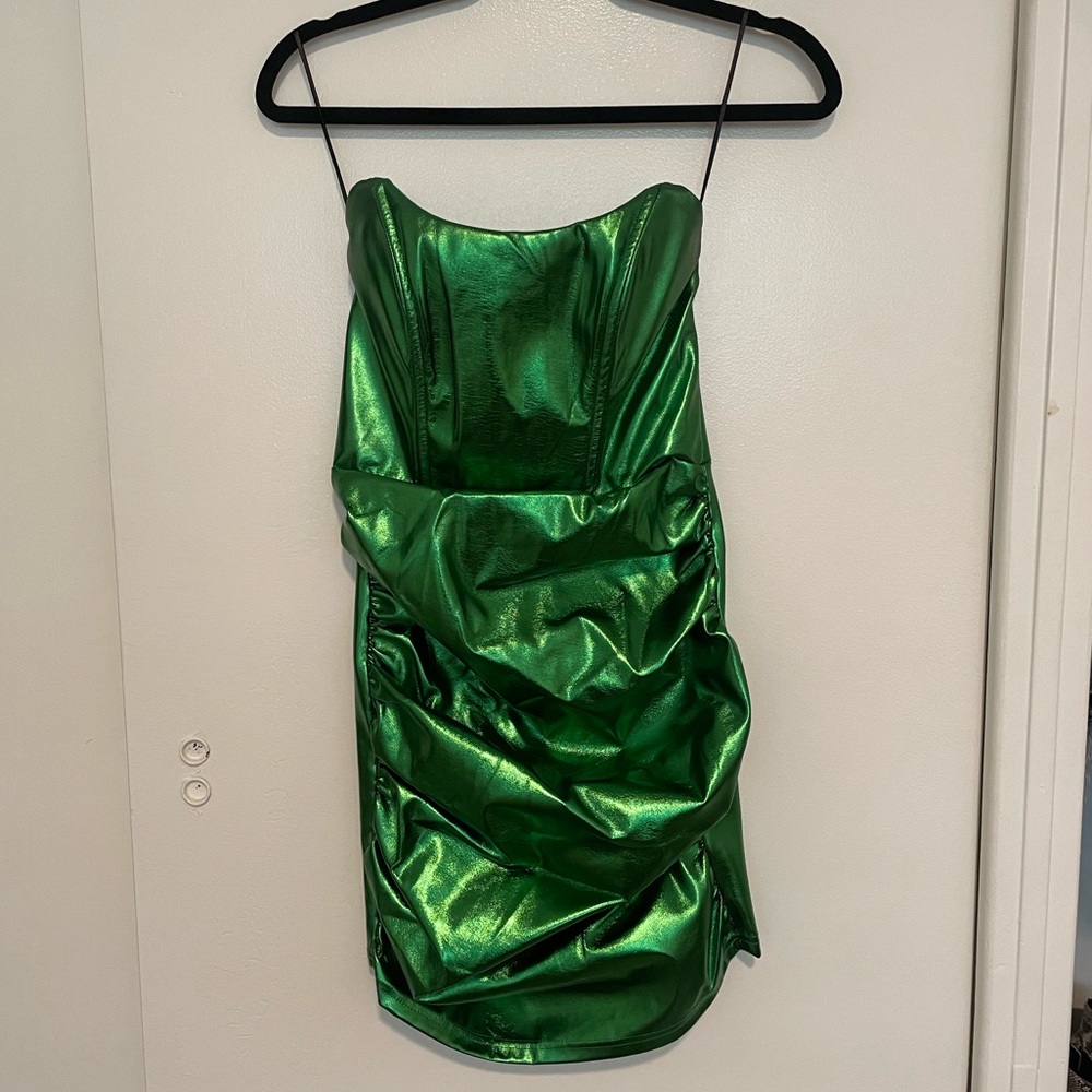 Revolve Green Metallic Strapless Mini Dress: Size XS - Picture 4 of 7